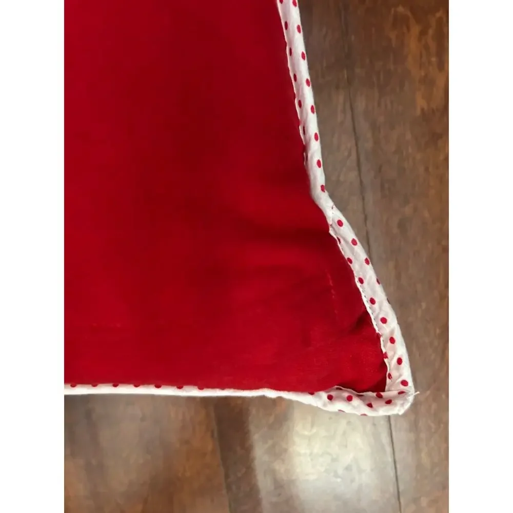 Novogratz square throw